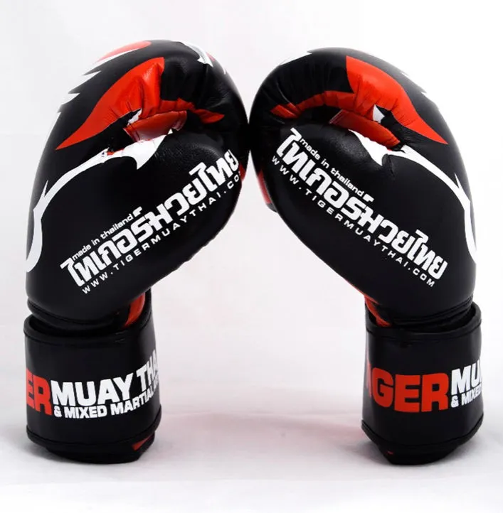 泰拳拳套 Thai Boxing Gloves : Tiger V.2Black