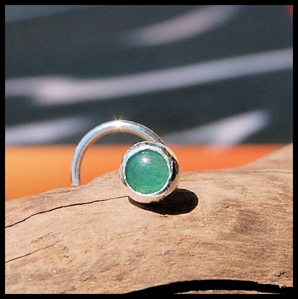 Aventurine Nose Stud in Silver