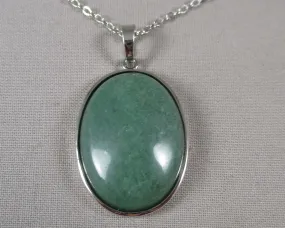 Aventurine Oval Pendant Necklace 1pc (1735)