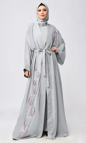 Buy Modest Islamic Embroidered Detailing Shrug\Bisht