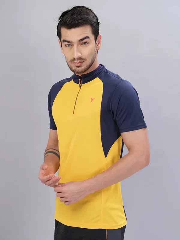 Men Colorblock Slim Fit Mock Neck T-shirt with TECHNO COOL 