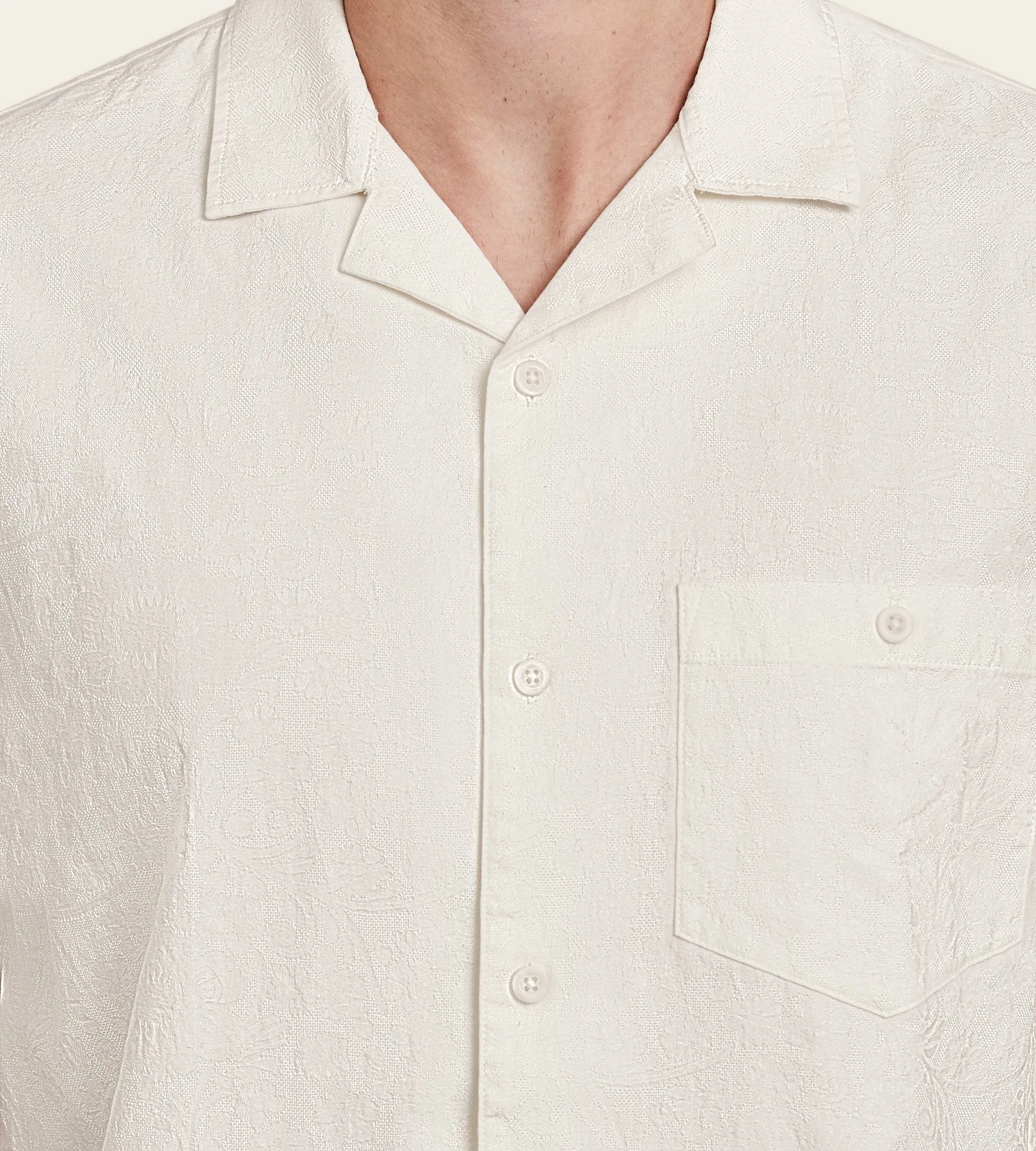 Modern Fit Short Sleeve Solid Textured Resort Sport Shirt