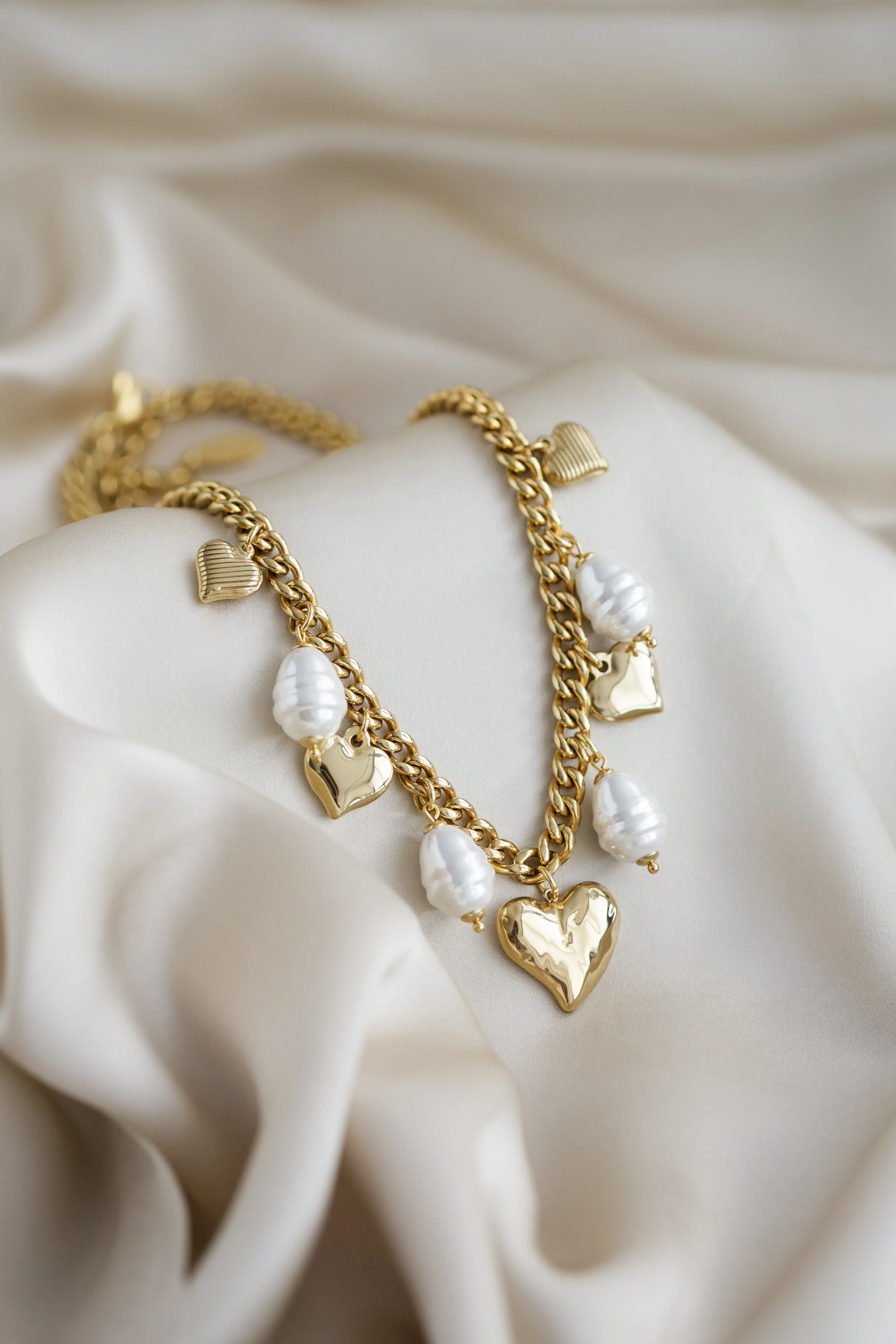 The Heart - Statement Necklace