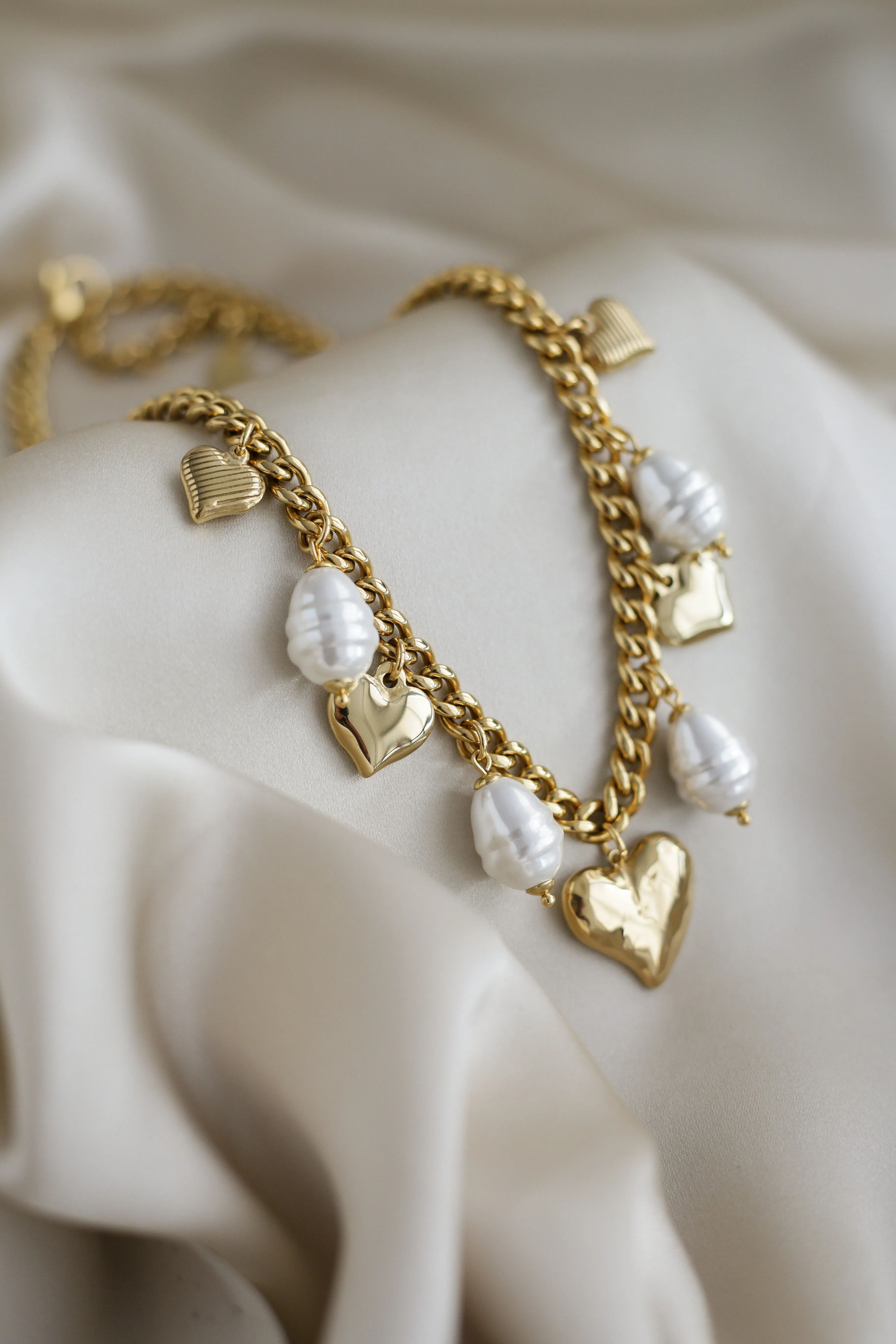 The Heart - Statement Necklace