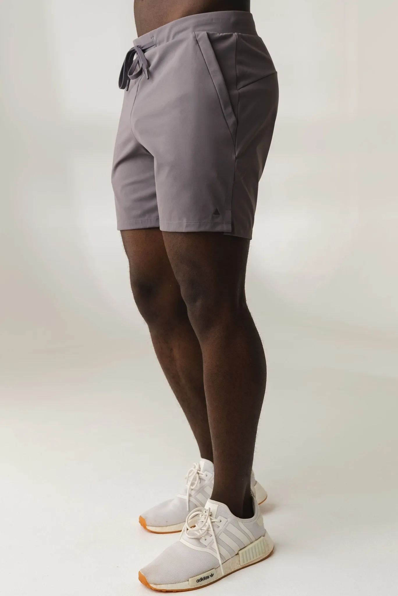 Vitality Navigator Short - Concrete