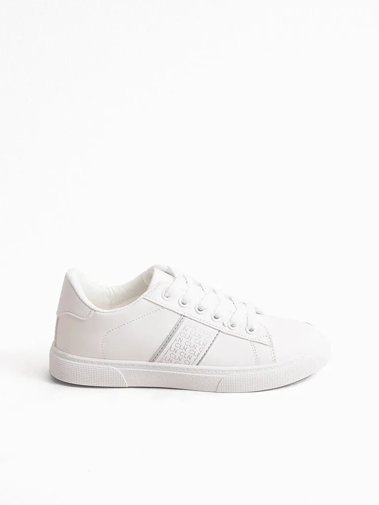 Zahara Lace-up Sneakers